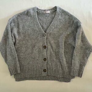 SO Women's Heather Gray Button-Up Cardigan